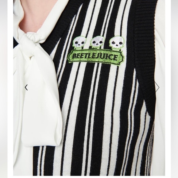 Beetlejuice × Unique Vintage Black & White Stripe Crop Sweater Vest, M/L, NWT - Picture 7 of 12